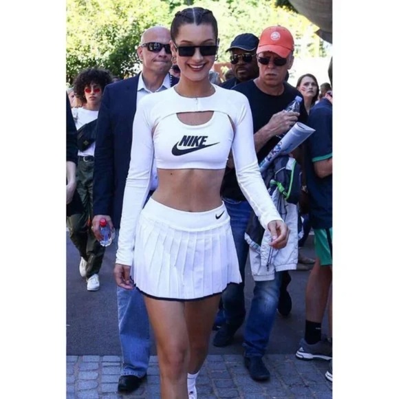 New Nike Court Victory Pleated Skirt White Black Combo Tennis Rare Skort - Picture 1 of 9